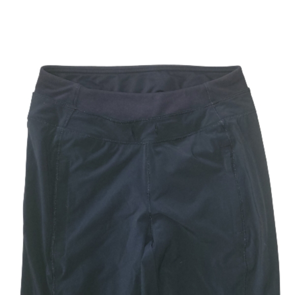 Lululemon Runderful Pant Black W/Reflectors Size Small - Picture 10 of 16